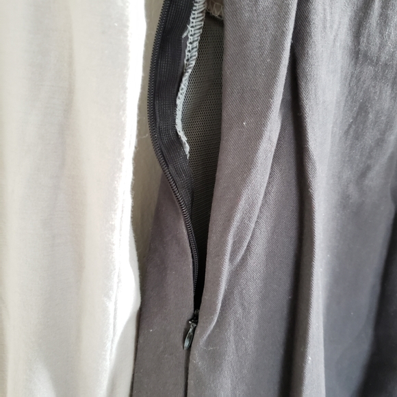 Basic Mini Dress - Picture 3 of 6